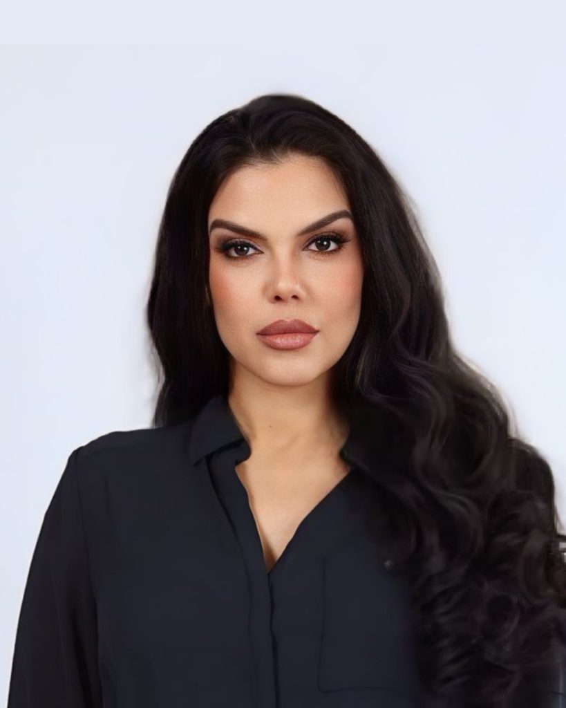 Silvia's Head shot 2